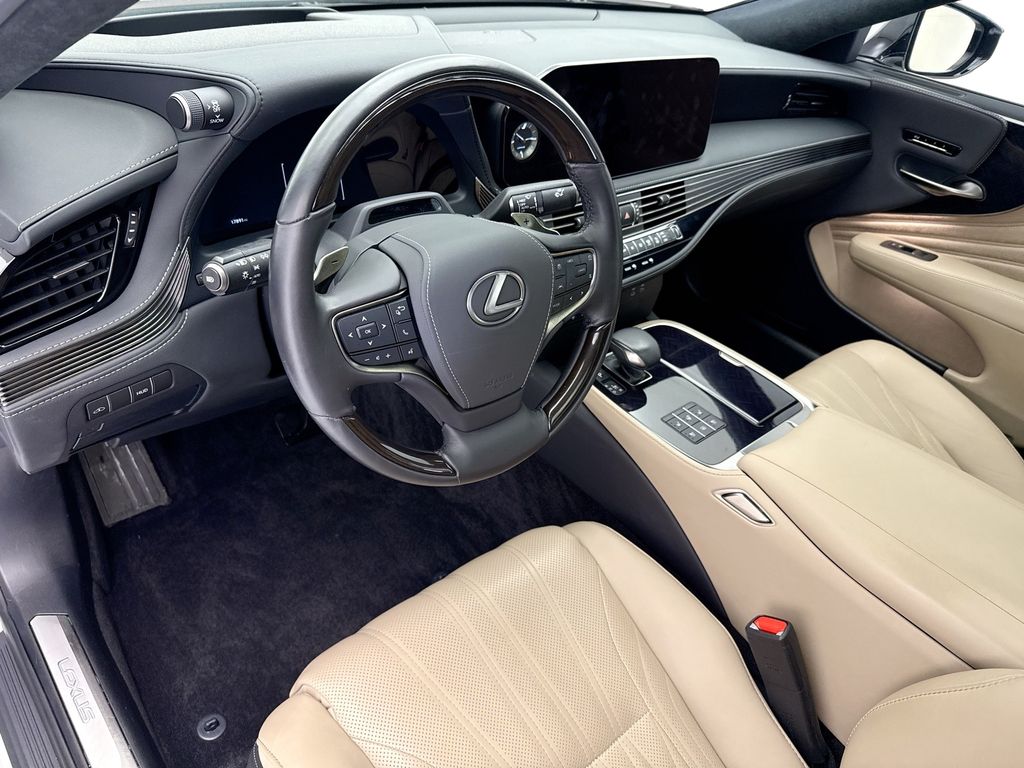 Thumbnail: 2024 Lexus LS - 9