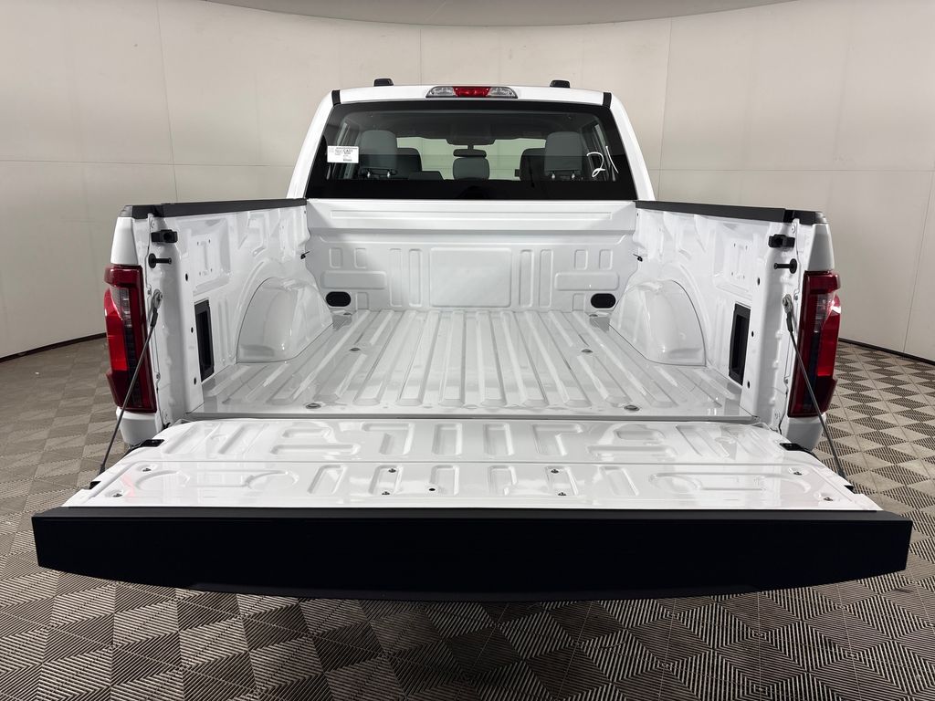 New 2026 White Ford XL image 23