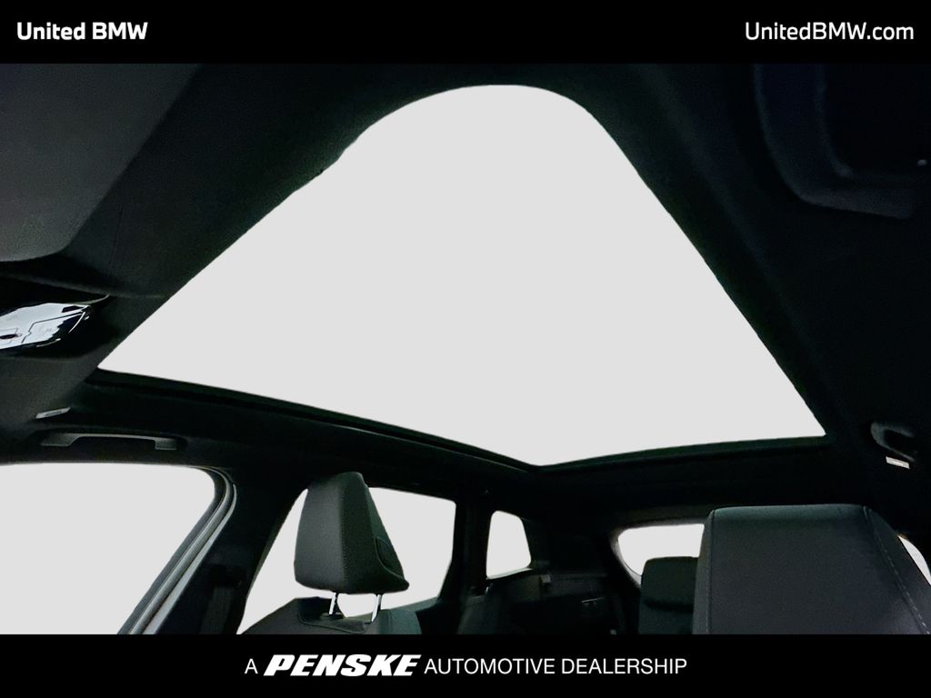 Thumbnail: 2026 BMW X3 - 12