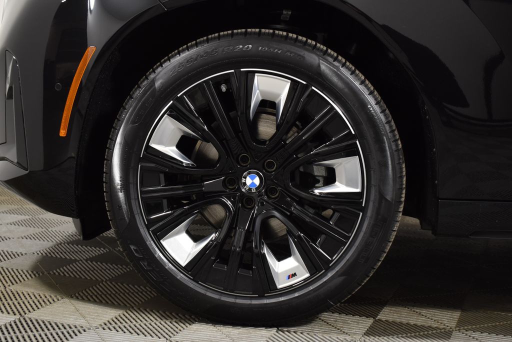 Thumbnail: 2026 BMW X3 - 12