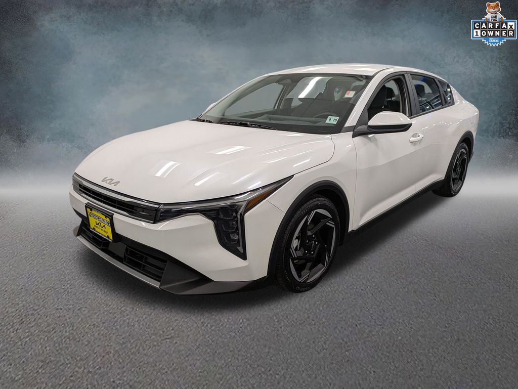 Snow White Pearl 2025 Kia K4 EX FWD Sedan Front-Wheel Drive Continuously Variable Transmission