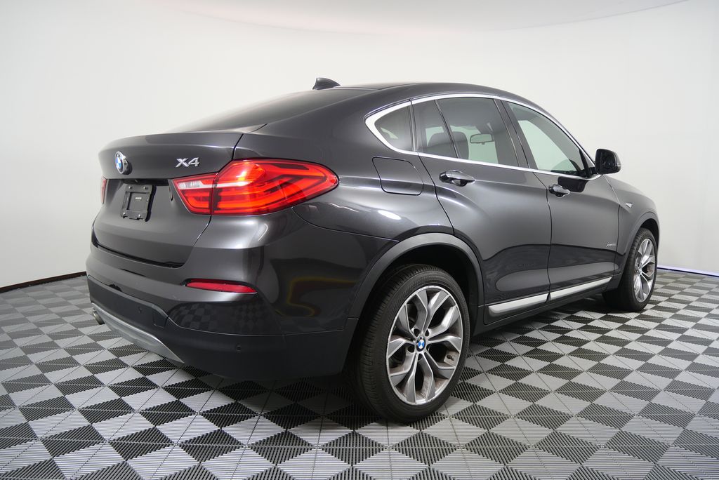 Thumbnail: 2018 BMW X4 - 3