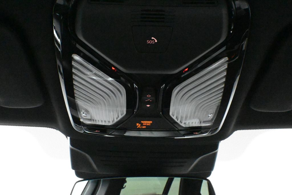 Thumbnail: 2026 BMW X5 - 21