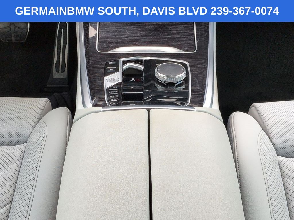 Certified Used 2024 Black BMW xDrive40i image 21