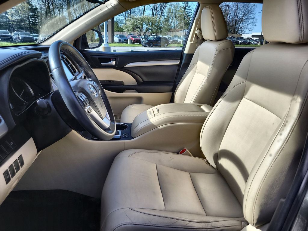 2016 Toyota Highlander XLE 5