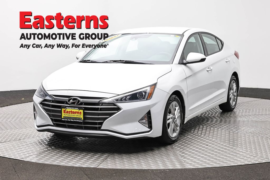 Quartz White Pearl 2020 Hyundai Elantra SEL FWD Sedan Front-Wheel Drive Continuously Variable Transmission