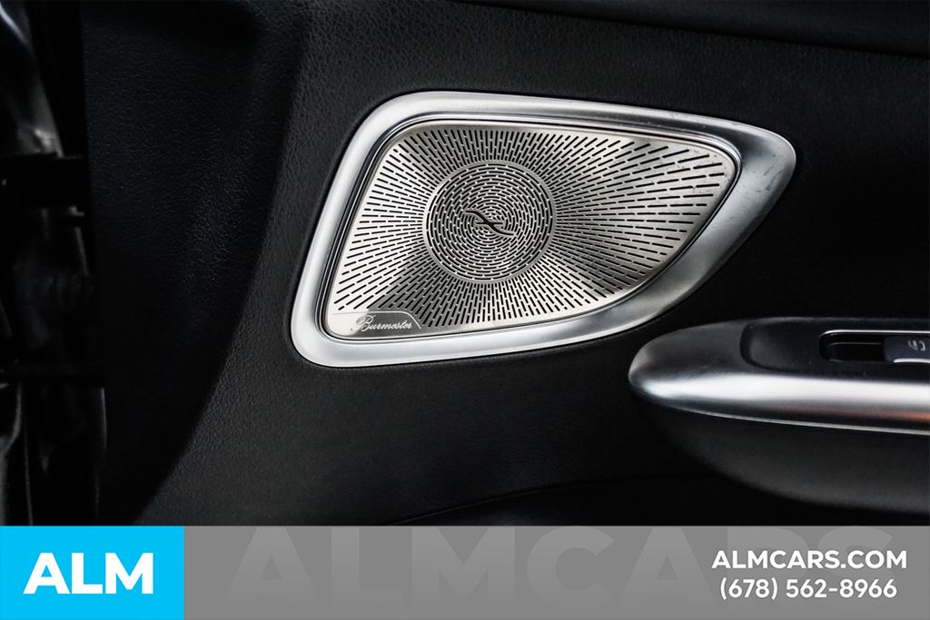 Used 2024 Black Mercedes-Benz C 300 image 44