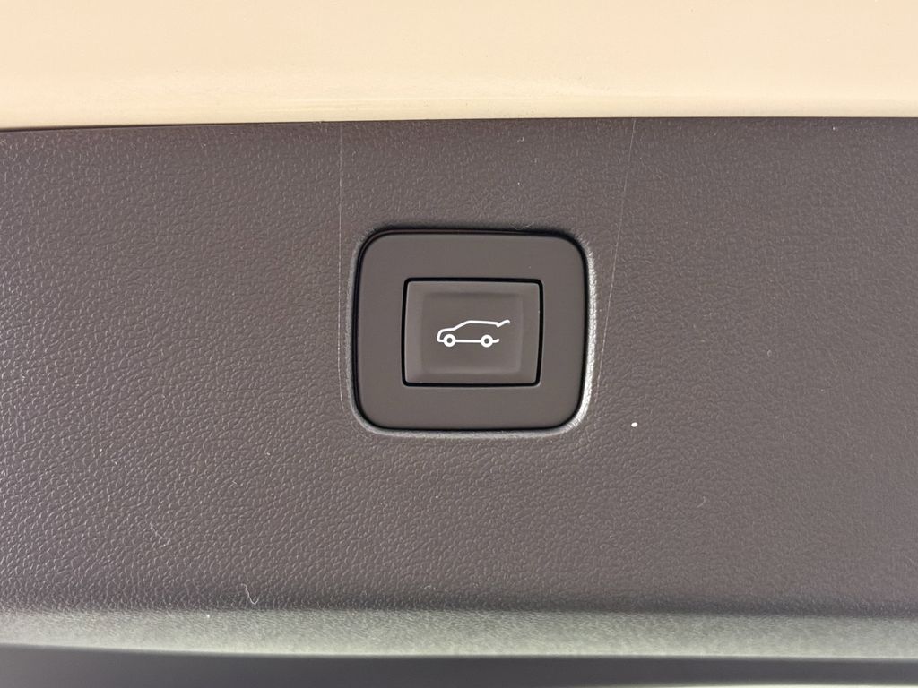 new 2026 Buick Envista car, priced at $32,105