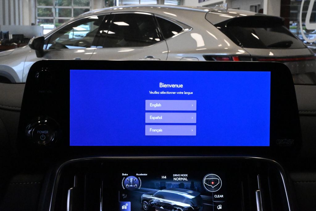 Thumbnail: 2025 Lexus LX - 18