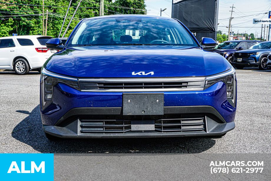 2025 Kia K4 LXS - Photo 10