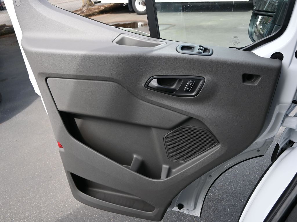 2025 Ford Transit 350 HD