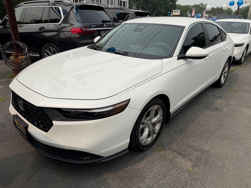Platinum White 2024 Honda Accord Sedan Front-Wheel Drive Continuously Variable Transmission
