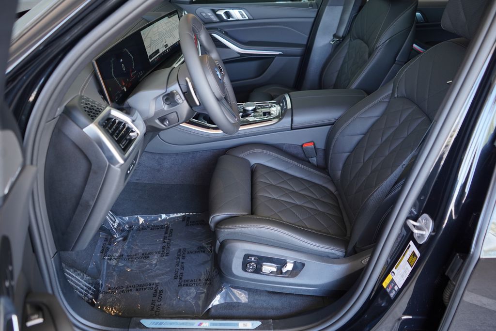 Thumbnail: 2026 BMW X5 - 12