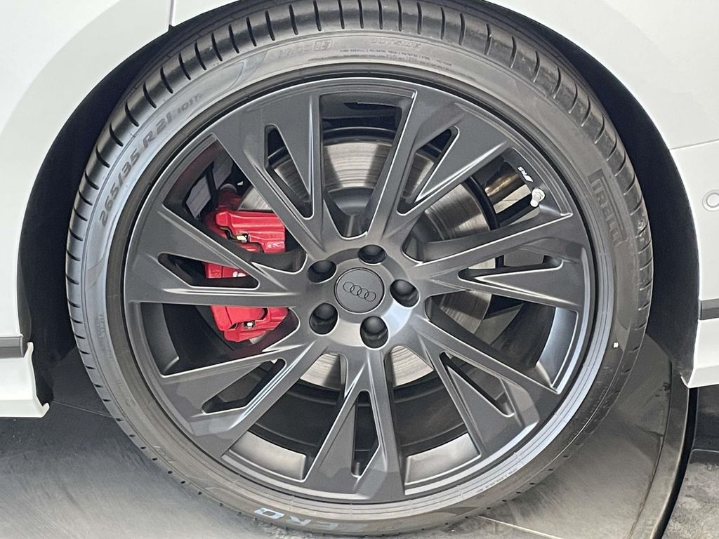 2026 Audi S8 4.0T - 11