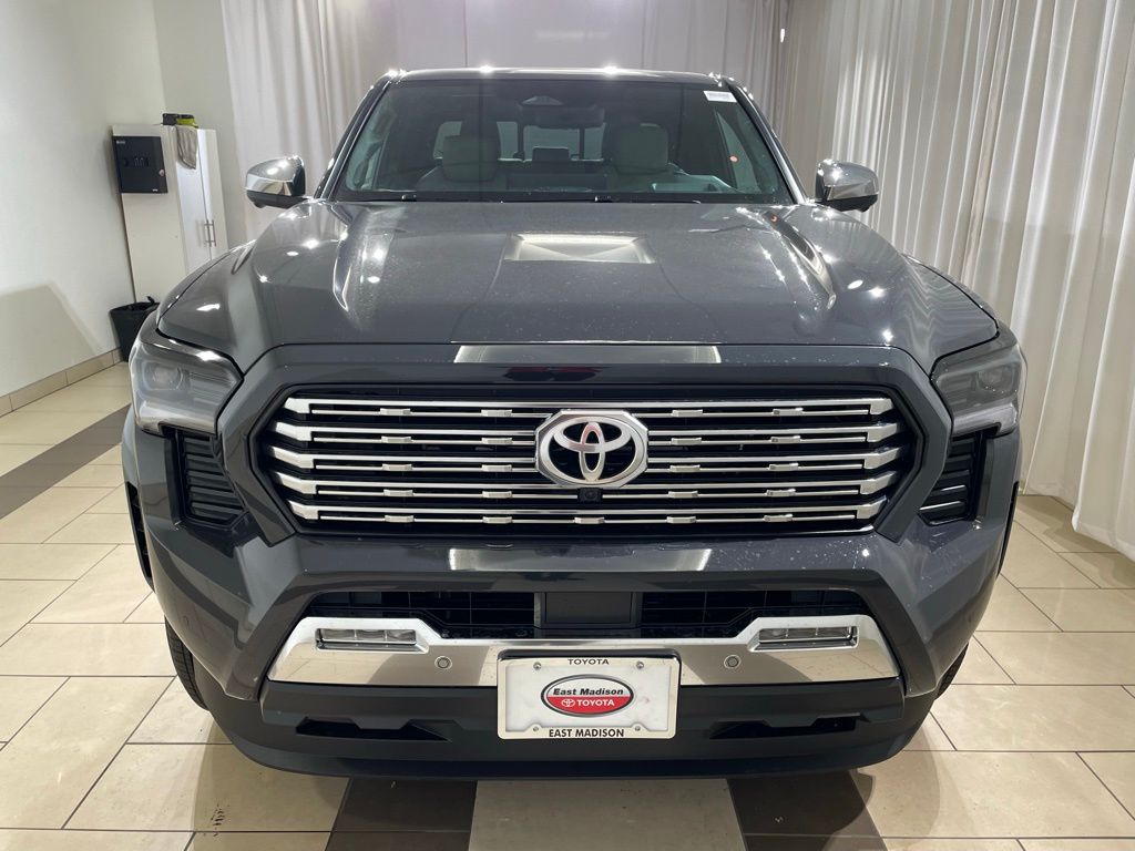 2024 Toyota Tacoma Limited 8