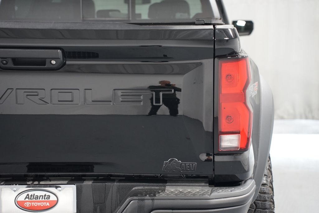 Thumbnail: 2025 Chevrolet Colorado - 10