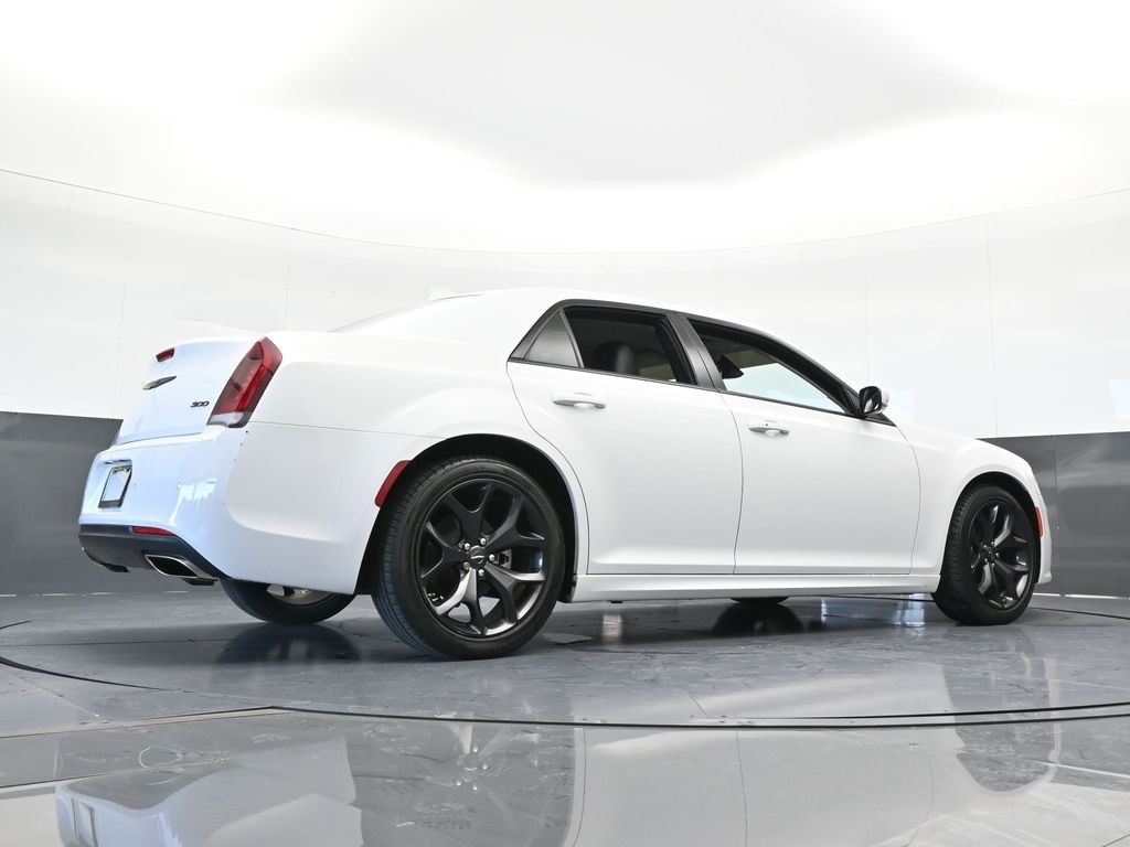 Used 2023 Bright White Clearcoat Chrysler Touring image 52