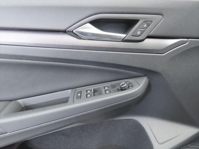 Thumbnail: 2026 Volkswagen Golf - 22