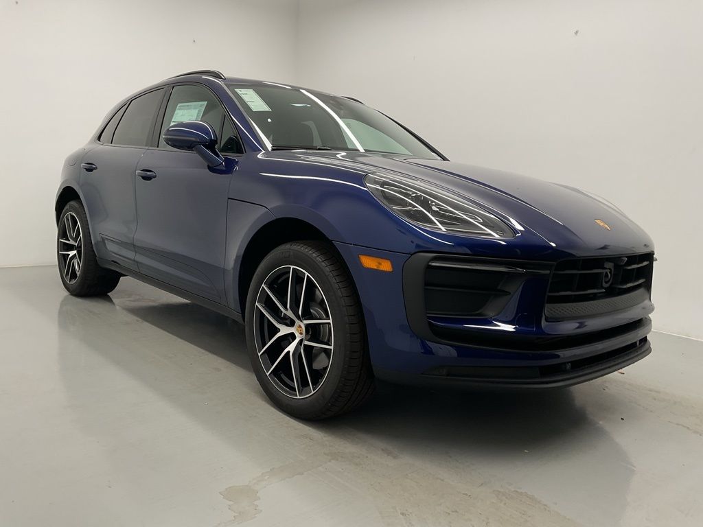 2024 Porsche Macan  18