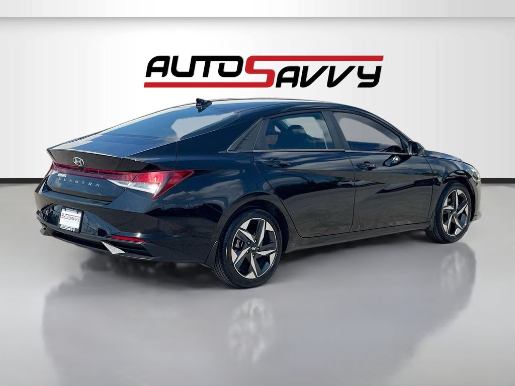 2023 Hyundai Elantra SEL Black at Monument Chevrolet