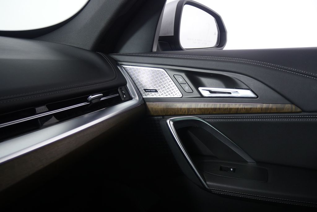 2023 BMW X1 xDrive28i 28