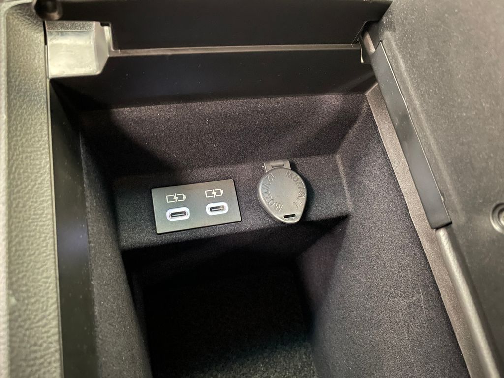 2024 Lexus ES 350 32