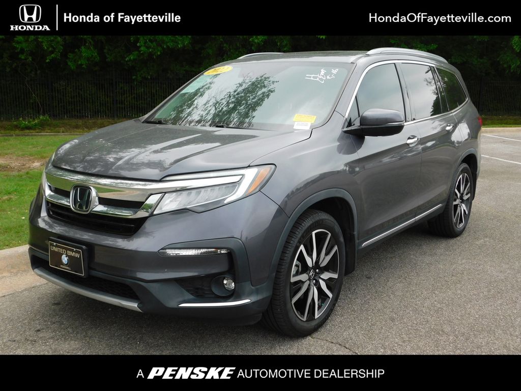 2022 Honda Pilot Touring -
                Fayetteville, AR