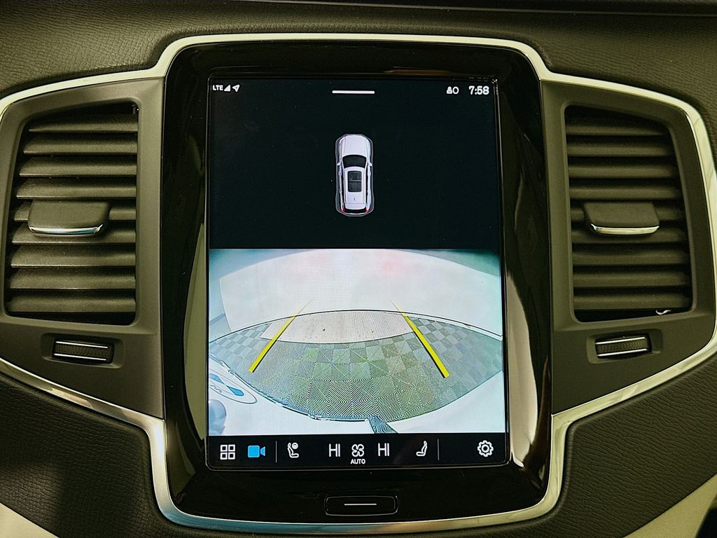 Thumbnail: 2023 Volvo XC90 - 14