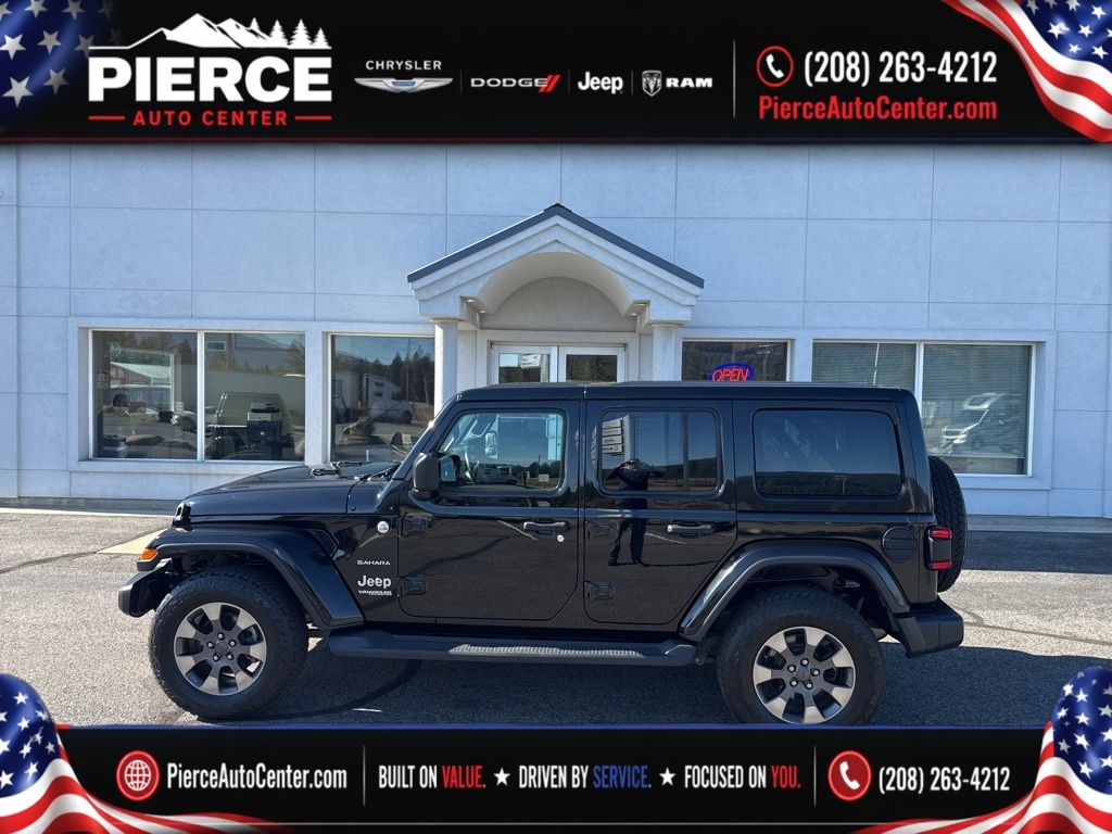Black Clearcoat 2018 Jeep Wrangler SUV / Crossover Four-Wheel Drive 8-Speed Automatic