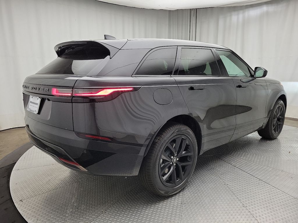 2025 Land Rover Range Rover Velar Dynamic SE 3