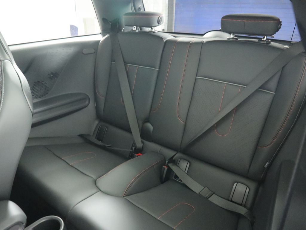 Thumbnail: 2026 MINI Cooper - 22