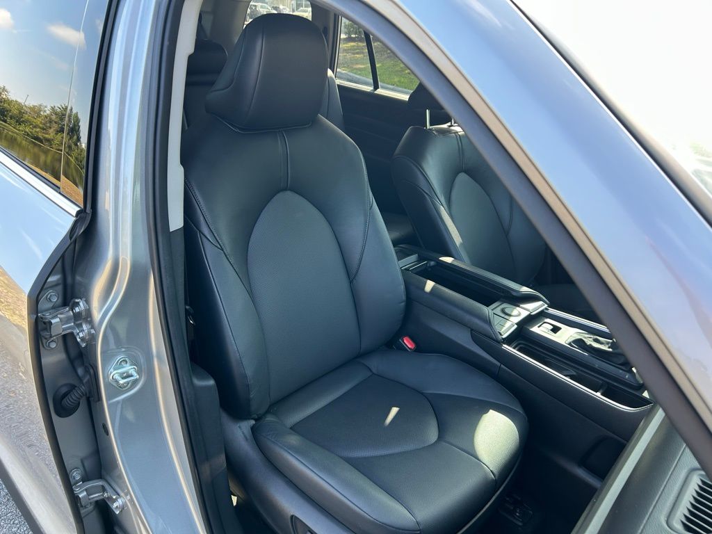 2024 Toyota Grand Highlander XLE 16