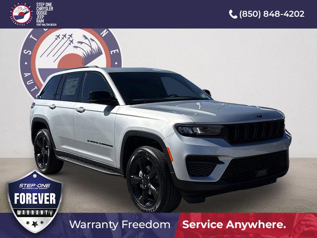 2025 Jeep Grand Cherokee Altitude X RWD