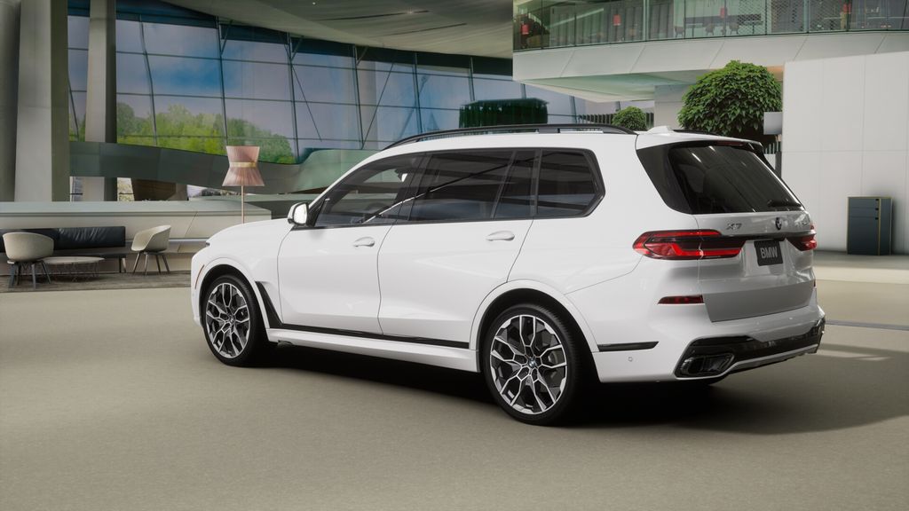 Thumbnail: 2026 BMW X7 - 30
