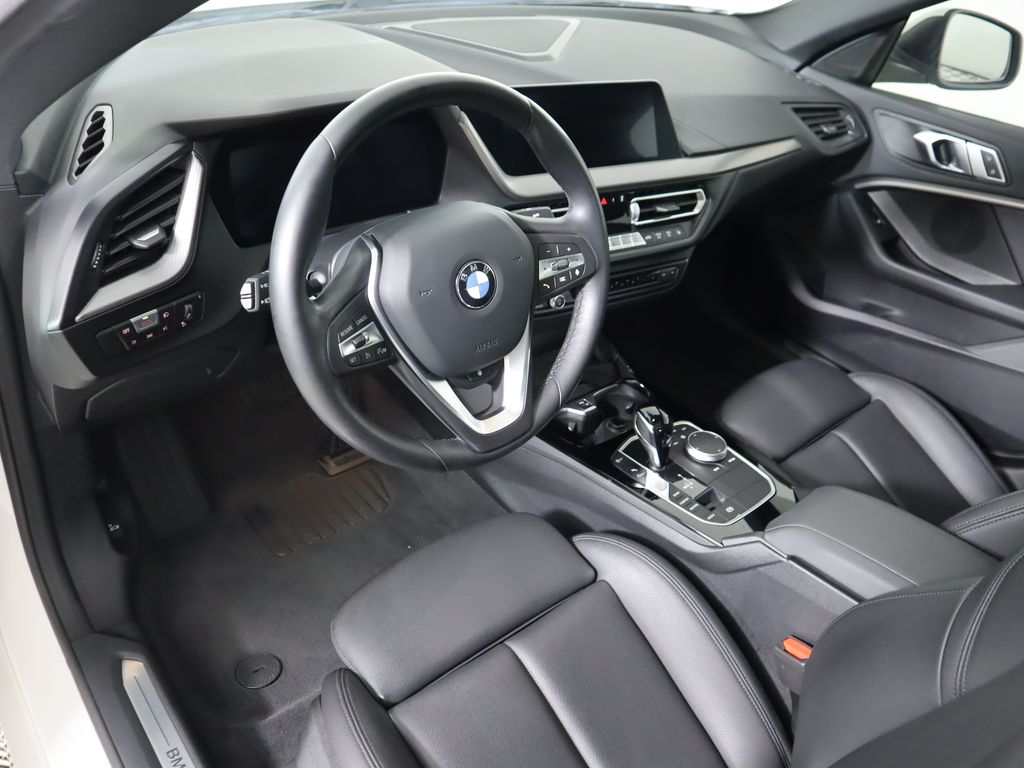 Thumbnail: 2022 BMW 2 Series - 9