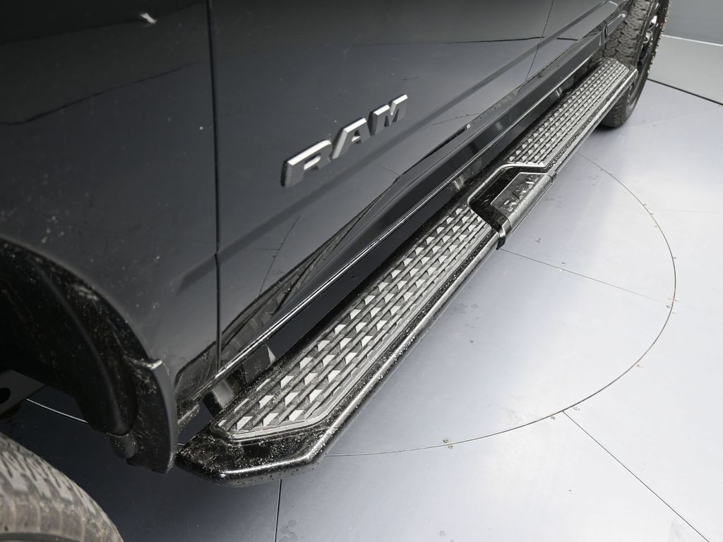Used 2026 Diamond Black Crystal Pearlcoat Ram Big Horn image 34
