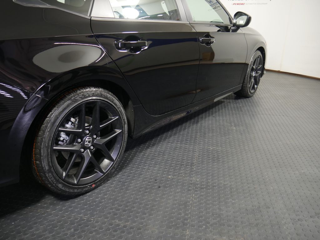 Thumbnail: 2026 Honda Civic - 4