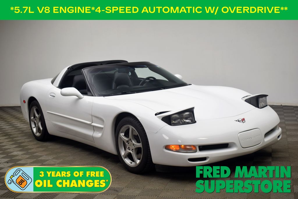 2004 Chevrolet Corvette Coupe RWD