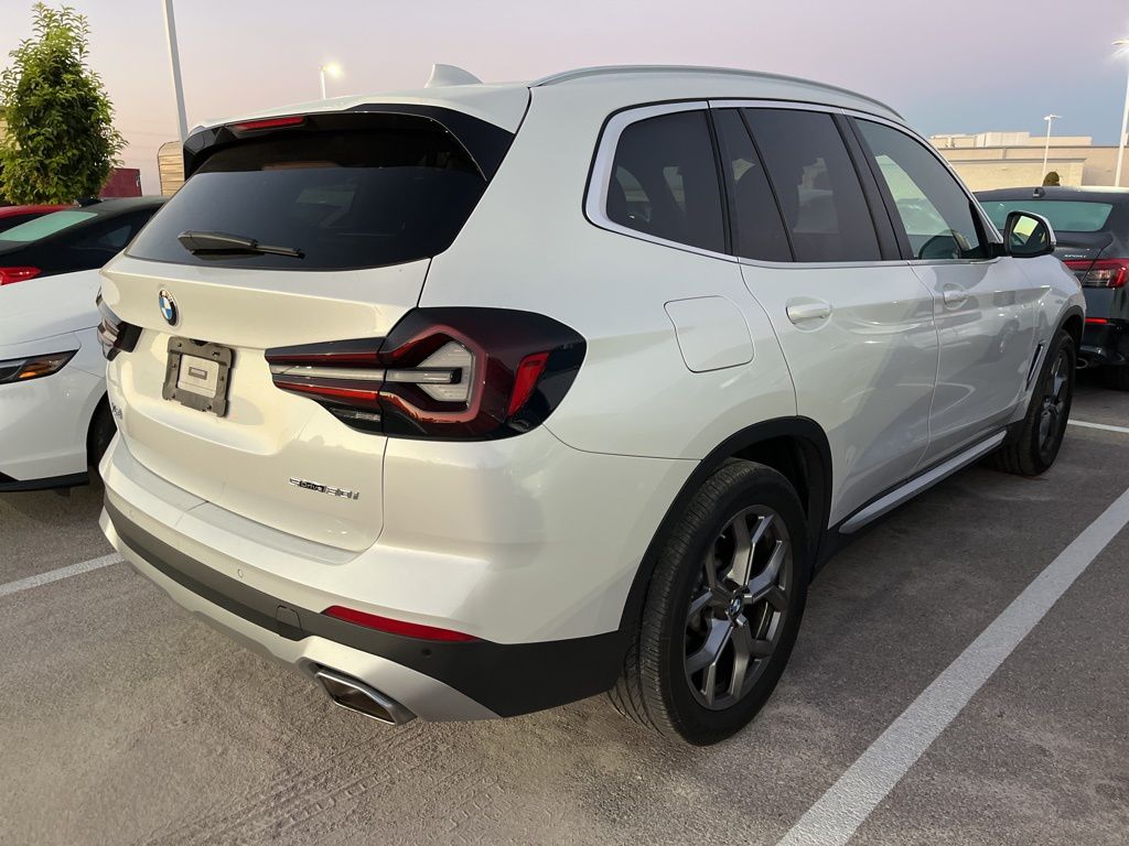 Thumbnail: 2023 BMW X3 - 3