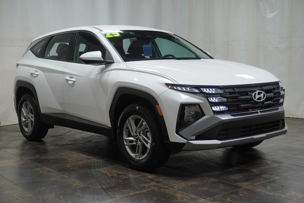 2025 Hyundai Tucson SE