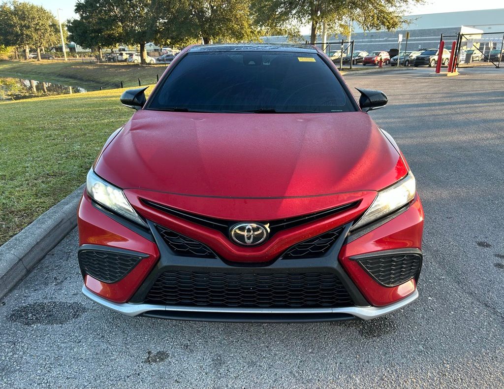 Thumbnail: 2022 Toyota Camry - 8