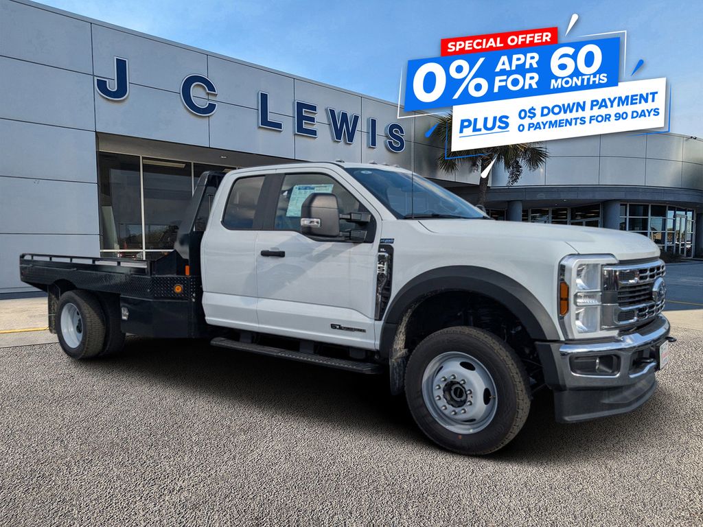 2025 Ford F-450 Chassis XL