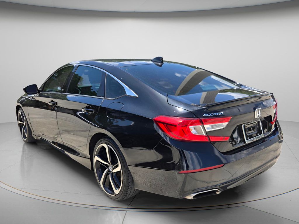 2019 Honda Accord - $17,989