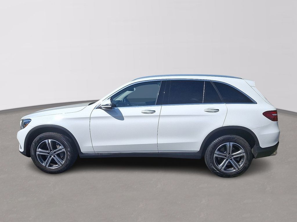 2019 Mercedes-Benz GLC 300 7