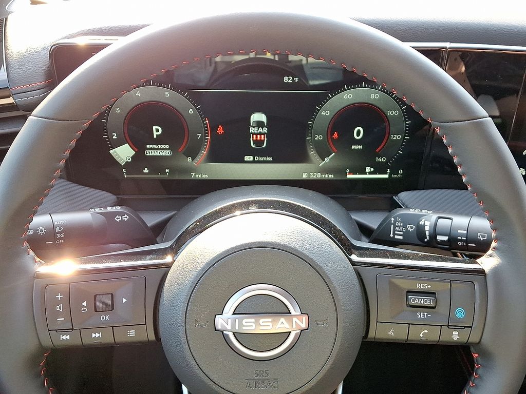 Thumbnail: 2025 Nissan Kicks - 9