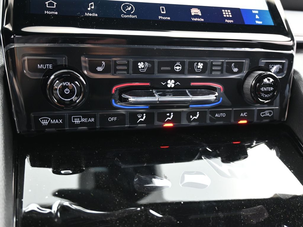 Used 2024 Bright White Clearcoat Jeep Overland image 19