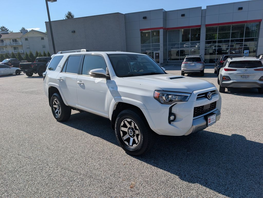 Super White 2021 Toyota 4Runner SUV / Crossover Four-Wheel Drive 5-Speed Automatic Overdrive