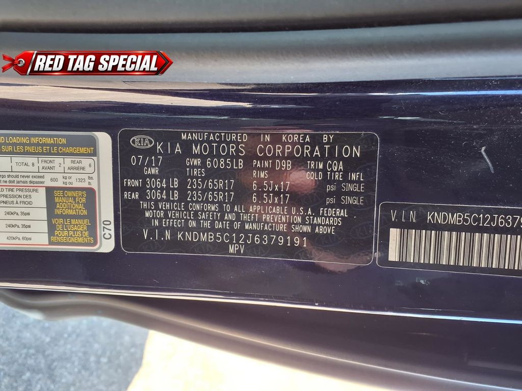 2018 Kia Sedona LX - 11