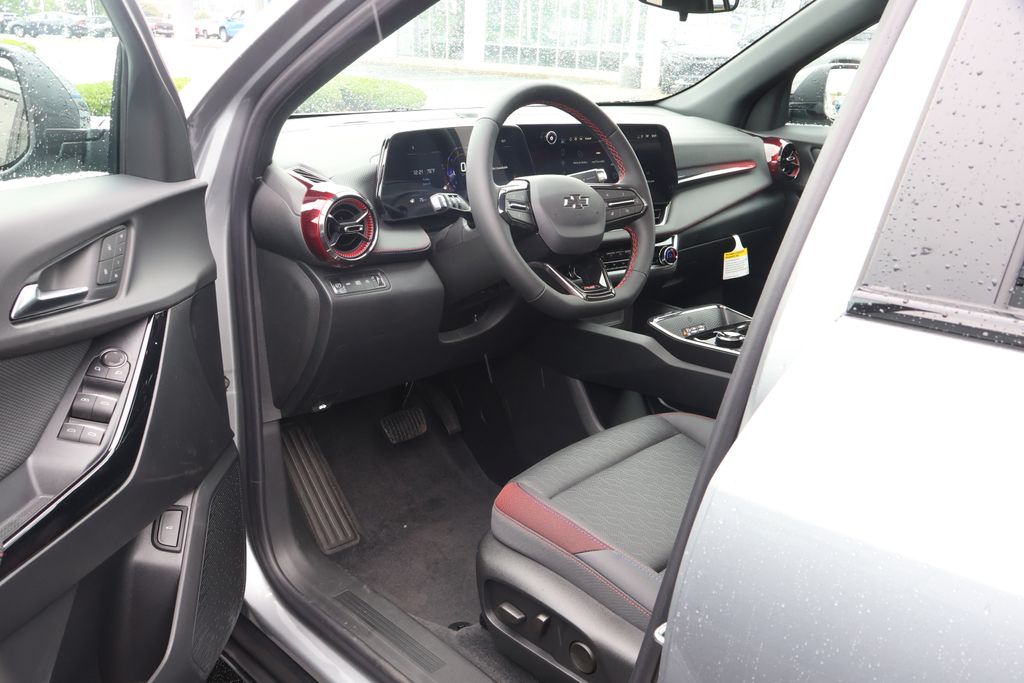 2026 Chevrolet Equinox RS 11