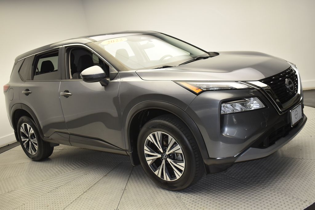 2022 Nissan Rogue SV 3
